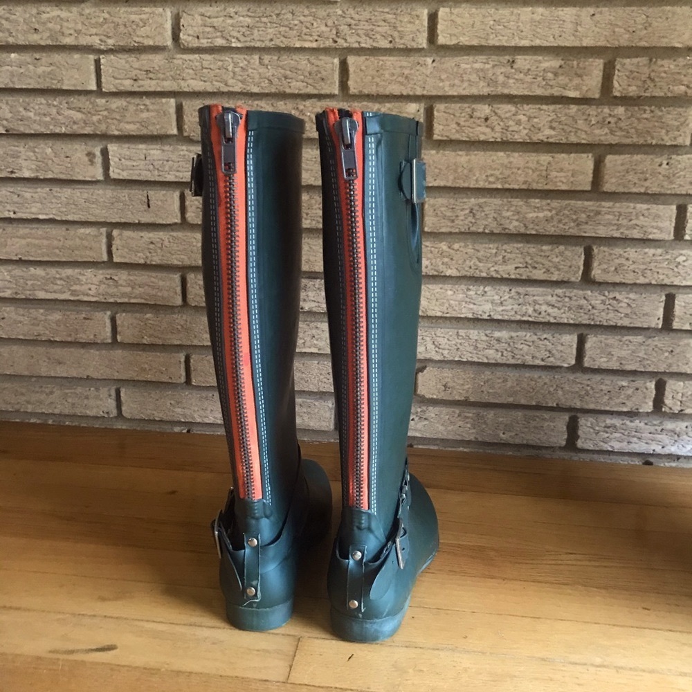 ☔️ Steve Madden Rain Boots ☔️